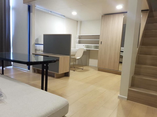 6410-257 ให้เช่า คอนโด รัชดา พระราม 9 MRTพระราม9 Chewathai Residence Asoke 1ห้องนอน Loft