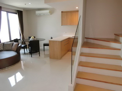 6502-714 ให้เช่า คอนโด รัชดา พระราม 9 MRTเพชรบุรี Villa Asoke 1ห้องนอน Duplex ห้องมุม