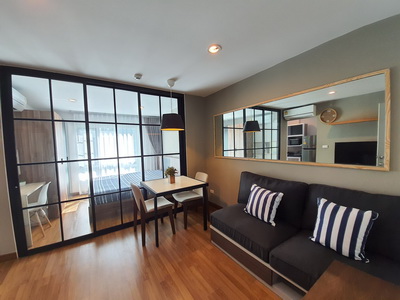 6502-598 ให้เช่า คอนโด อ่อนนุช บางจาก BTSอ่อนนุช Regent Home Sukhumvit 81 1ห้องนอน วิวสระ