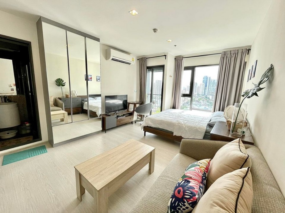 6507-581 ขาย คอนโด อโศก พร้อมพงษ์ BTSทองหล่อ Rhythm Sukhumvit 36 – 38 Studio