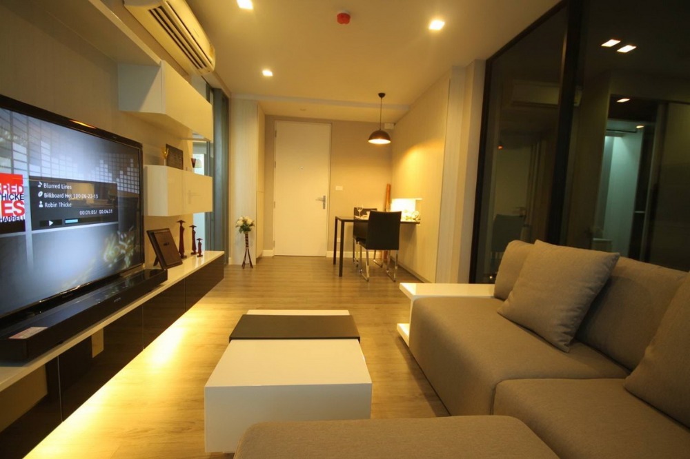 6508-581 ให้เช่า คอนโด สุขุมวิท อโศก BTSเอกมัย The Room Sukhumvit 40 1ห้องนอน