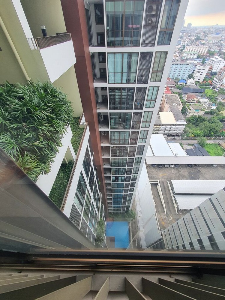 6511-167 ให้เช่า คอนโด วงเวียนใหญ่ เจริญนคร BTSวงเวียนใหญ่ Ideo Sathorn - Taksin Studio