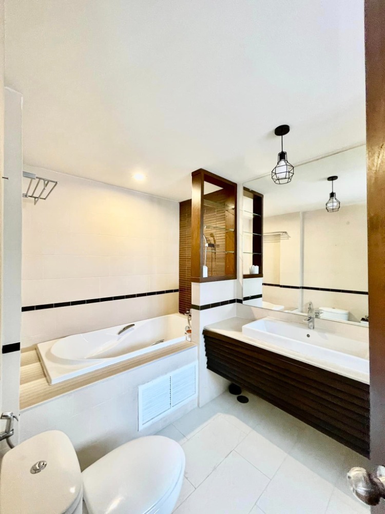 6606-092 Wattana Sukhumvit,Townhome for rent,4-storey townhome Thonglor,swimming pool,4beds