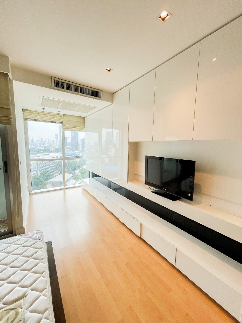 6606-233 Condo for rent, Asoke Thonglor, BTS Ekkamai, NUSASIRI GRAND CONDO, 1 bedroom, fully furnished, ready to move in.