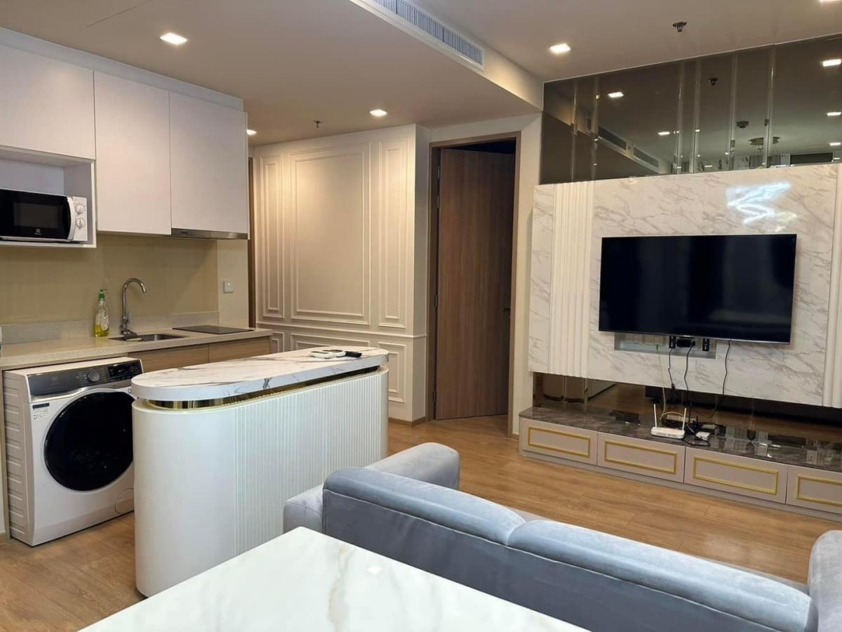 6607-021 Condo for rent, Asoke Thonglor, BTS Phrom Phong, Noble Around 33, 2 bedrooms, fully furnished, ready to move in.