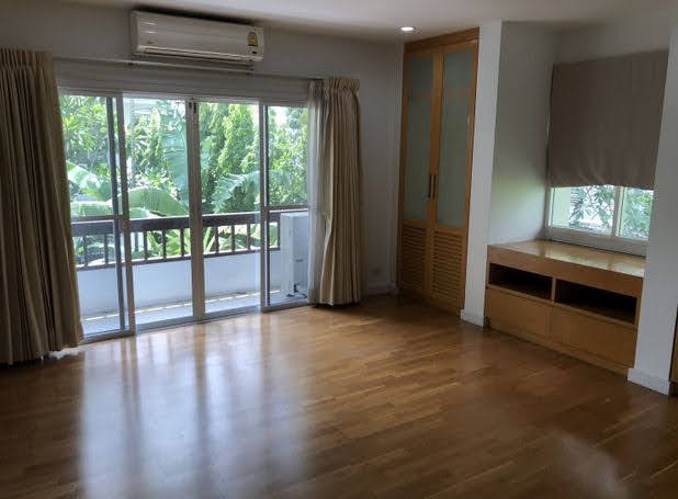 6607-142 Thonglor Sukhumvit,House for rent,Single house in Compound,Swimming pool,4Bedrooms.