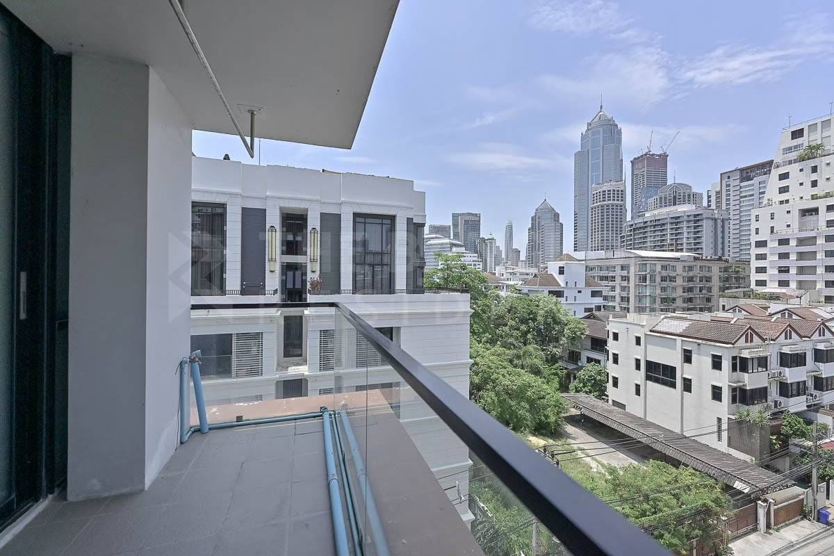 6608-007 Pathumwan Lumpini,Condo for sale,BTS Ploen Chit,SOCIO Ruamrudee,Nice decoration.