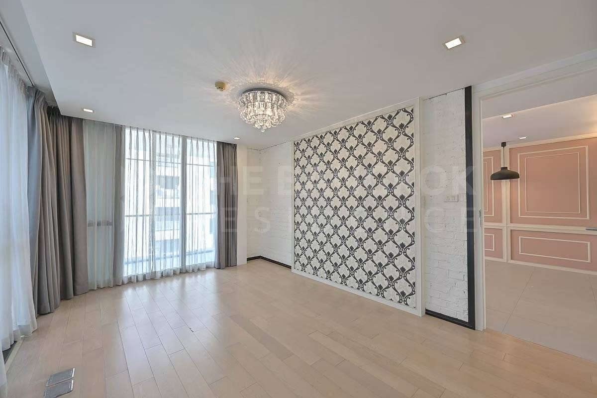 6608-007 Pathumwan Lumpini,Condo for sale,BTS Ploen Chit,SOCIO Ruamrudee,Nice decoration.