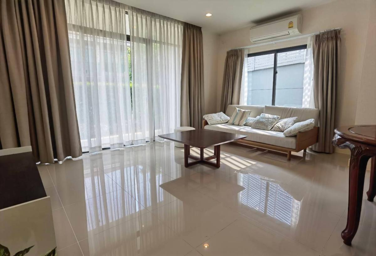 6607-145 KrungthepKreetha SaphanSung,House for rent,Setthasiri Krungthep Kreetha,Luxury house,3Bedrooms,Fully Furnished.