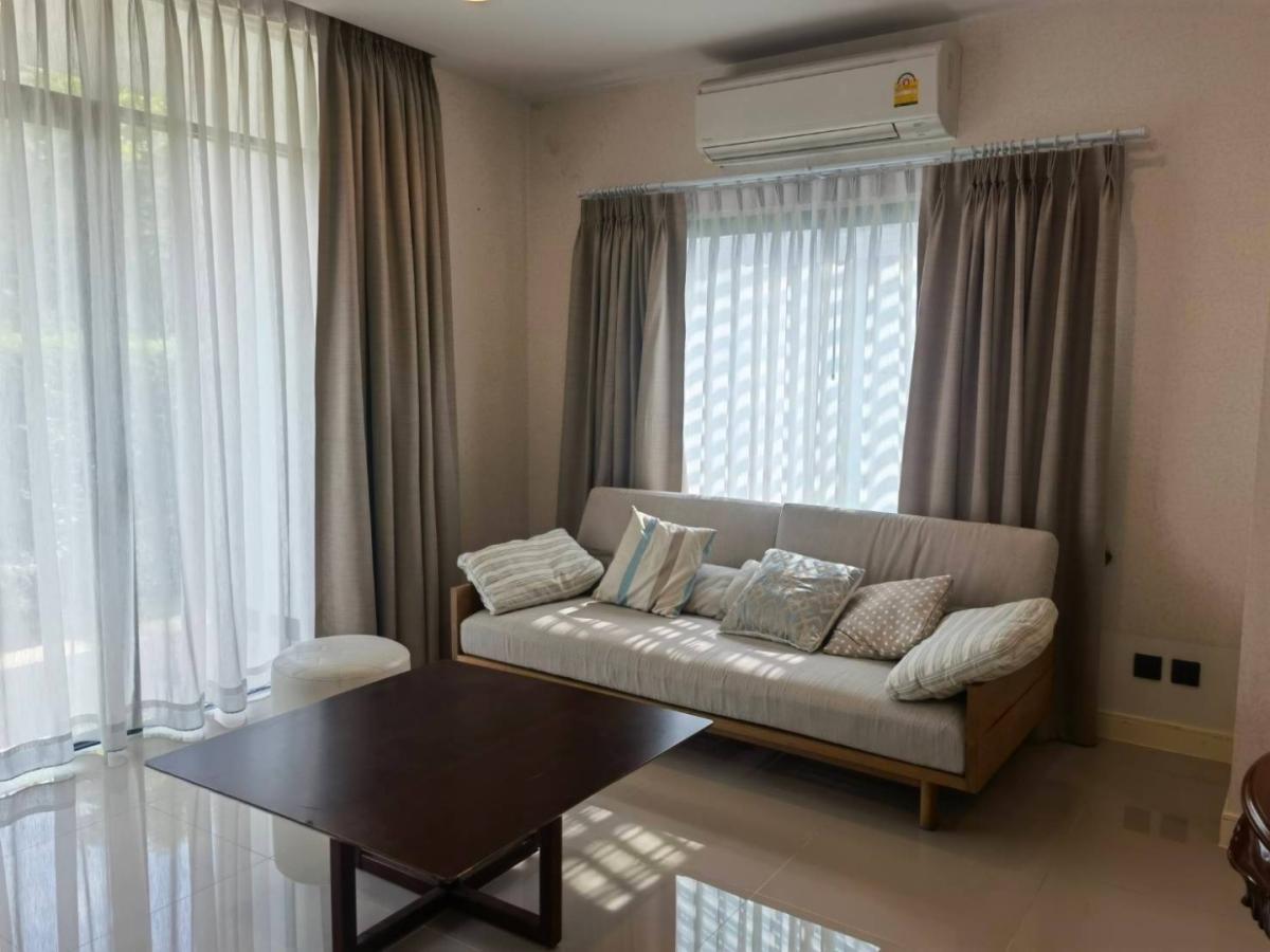 6607-145 KrungthepKreetha SaphanSung,House for rent,Setthasiri Krungthep Kreetha,Luxury house,3Bedrooms,Fully Furnished.