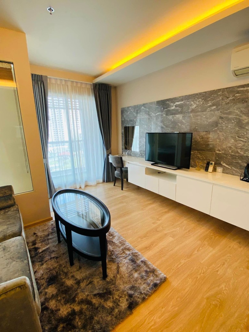 6608-098 Sukhumvit  Asoke,Condo for rent,BTS PhromPhong,H Sukhumvit 43,Fully Furnished,Nice room.