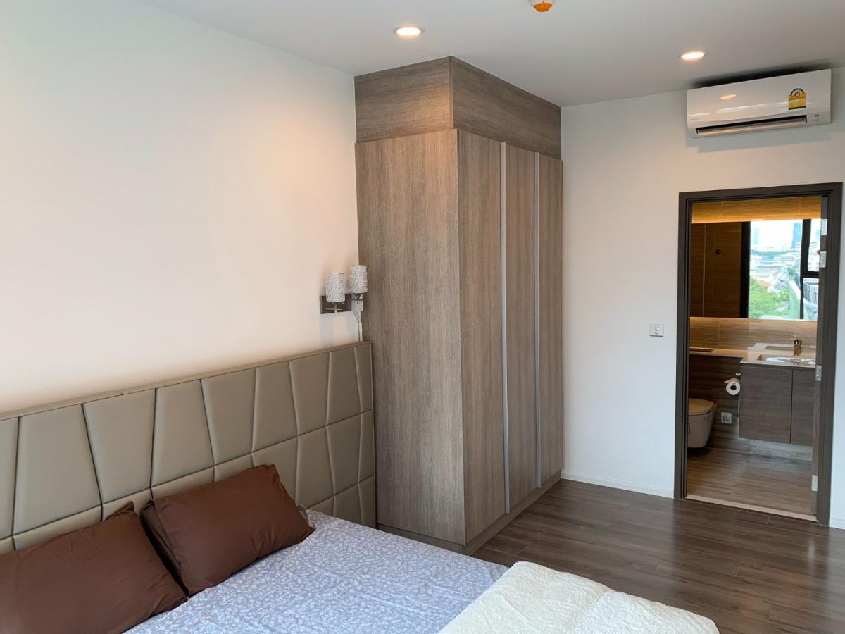 6608-105 Sukhumvit PhraKhanong,Condo for sale,BTS Punnawithi,Whizdom Essence,2Bedrooms,Nice room,Nice decoration.