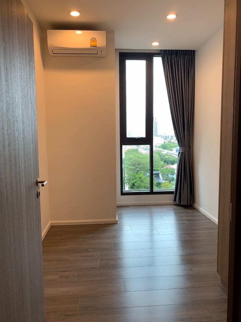 6608-105 Sukhumvit PhraKhanong,Condo for sale,BTS Punnawithi,Whizdom Essence,2Bedrooms,Nice room,Nice decoration.