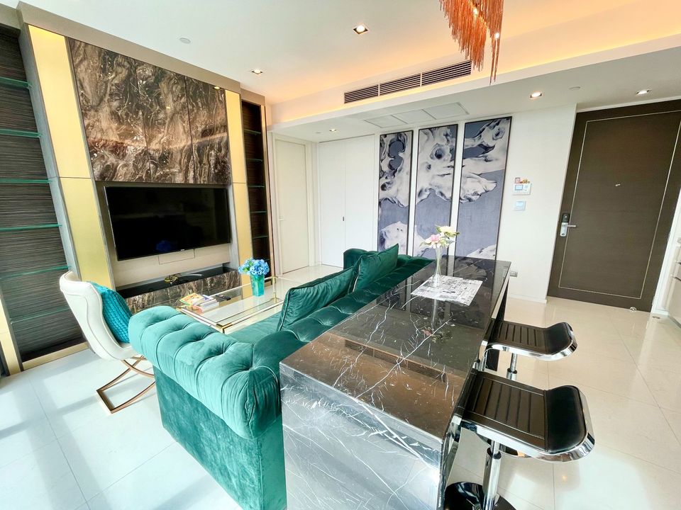 6608-128 Sathorn BangRak,Condo for sale,BTS Surasak,The Bangkok Sathorn,Fully Furnished,Nice room.