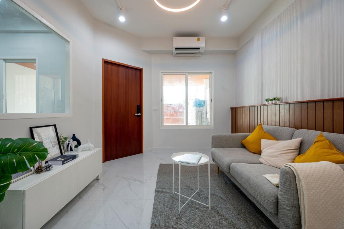 6608-226 Ratchada HuaiKhwang,House for sale,Townhome in the city Hidden Gem,Nice House,Nice decoration.