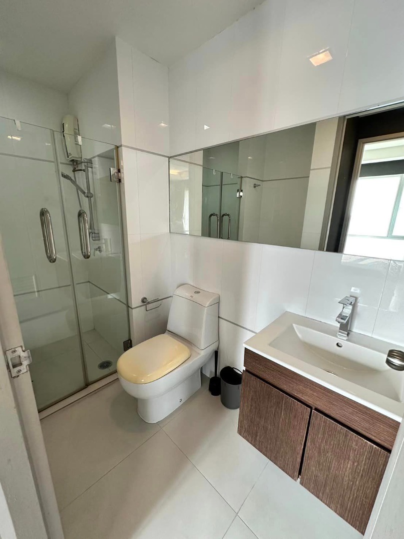 6608-241 HuaiKhwang Thonglor,Condo for sale,BTS Thong Lo,THRU THONGLOR,fully furnished.