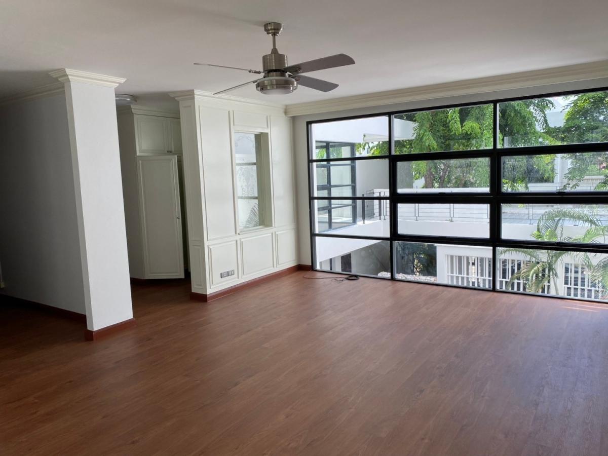 6608-242 House for rent, Sukhumvit, Ekkamai, 3-storey detached house, 4 bedrooms, swimming pool