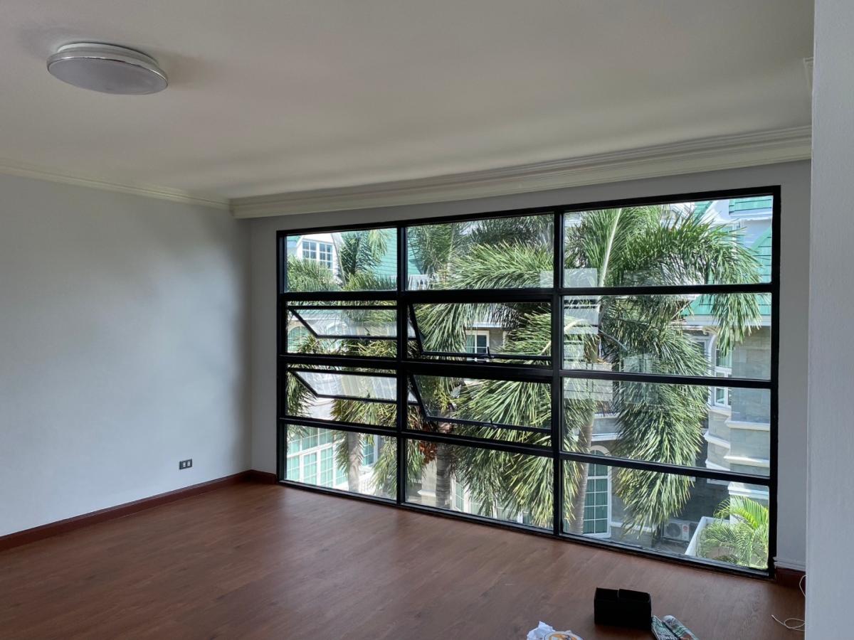 6608-242 House for rent, Sukhumvit, Ekkamai, 3-storey detached house, 4 bedrooms, swimming pool