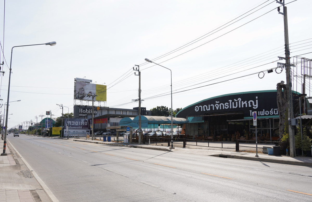 ขาย ที่ดินถมแล้ว ติดถนนหทัยราษฎร์ 3 ไร่ 380 ตรว. หน้าหมู่บ้านฮาบิเทียออร์บิต