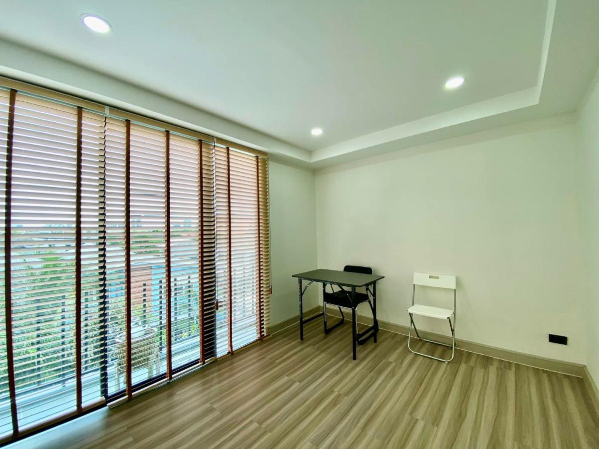 6609-009 Home office for sale, Sukhumvit Udomsuk, BTS Punnawithi, home office, 4 floors.