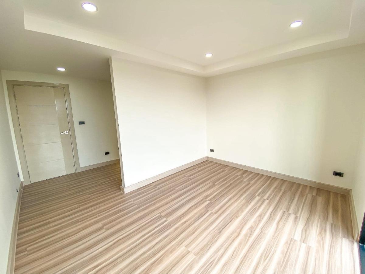 6609-009 Home office for sale, Sukhumvit Udomsuk, BTS Punnawithi, home office, 4 floors.