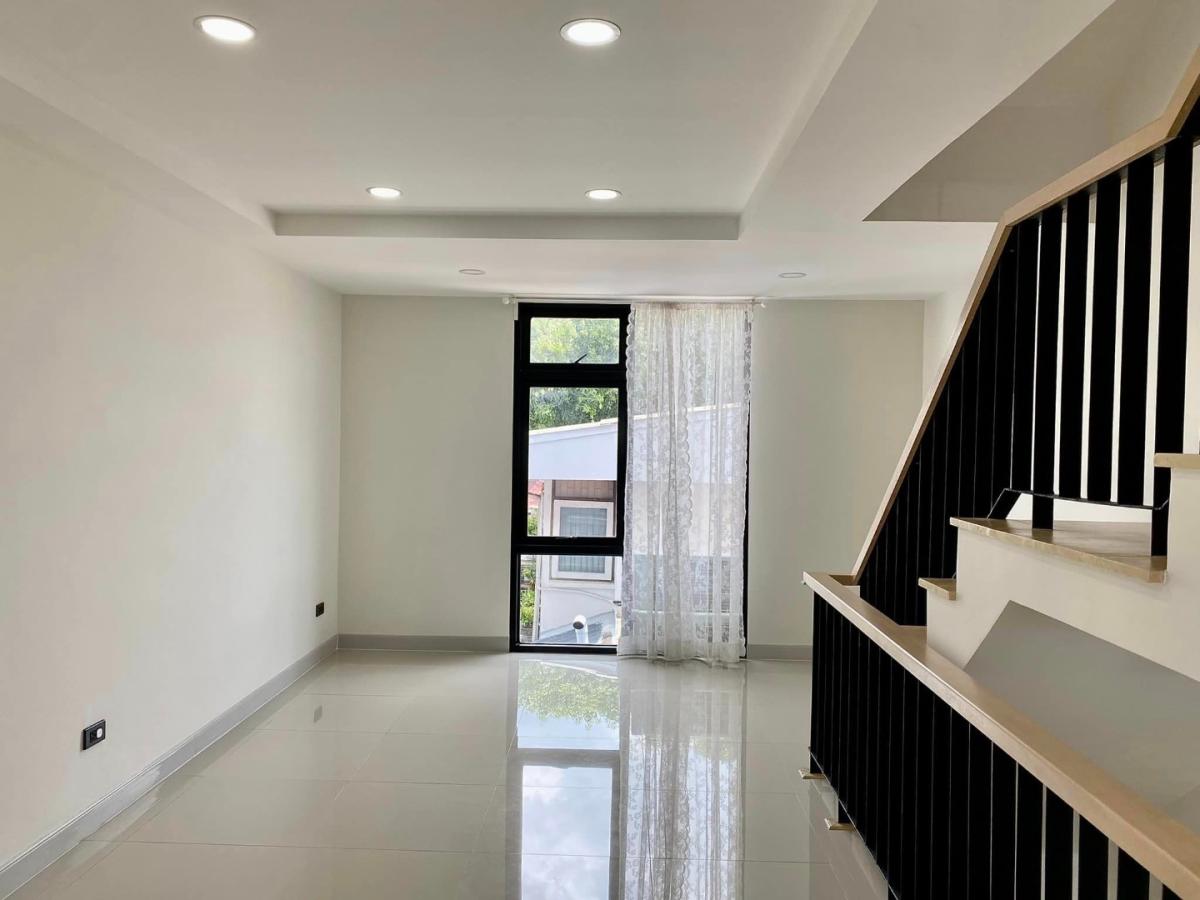 6609-010 Home office for sale, Sukhumvit Udomsuk, BTS Punnawithi, home office, 4 floors.