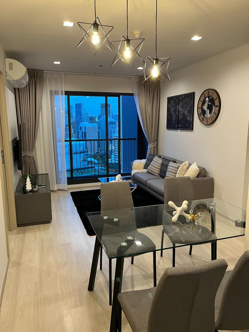 6609-043 Condo for rent Ploenchit,Chidlom. Life One Wireless 2 Bedrooms. Fully furnished