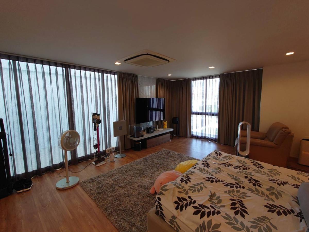 6609-049 Home office luxury for sale. Ratchada, Lad prao. home office 3.5 floors.