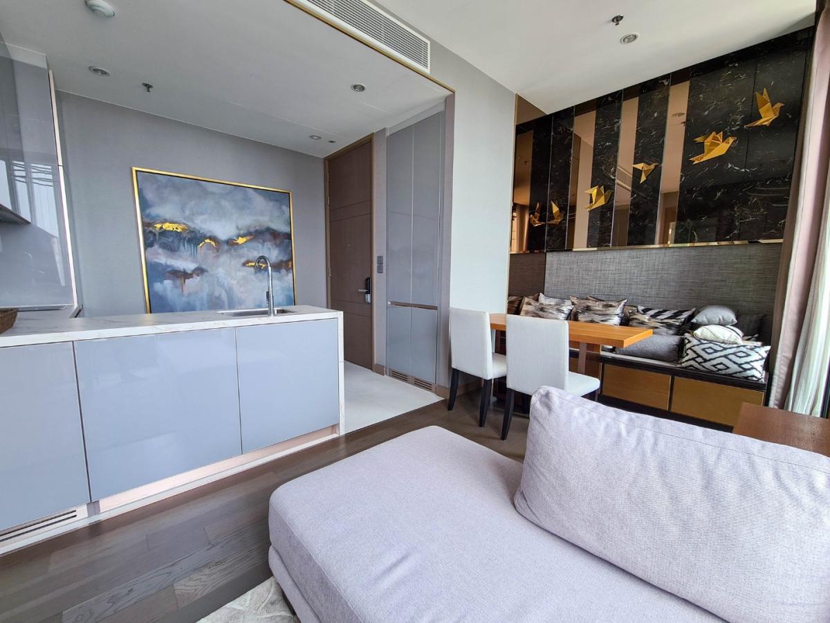 6609-047 Condo for sale Rama 9,Huaykwang.The Esse At Singha Complex 1 Bedroom. Fully furnished