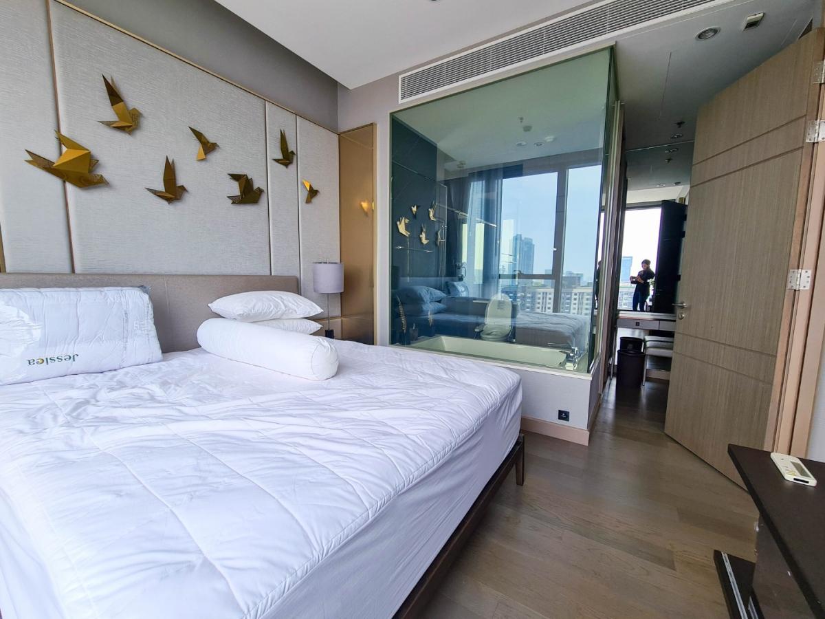 6609-047 Condo for sale Rama 9,Huaykwang.The Esse At Singha Complex 1 Bedroom. Fully furnished