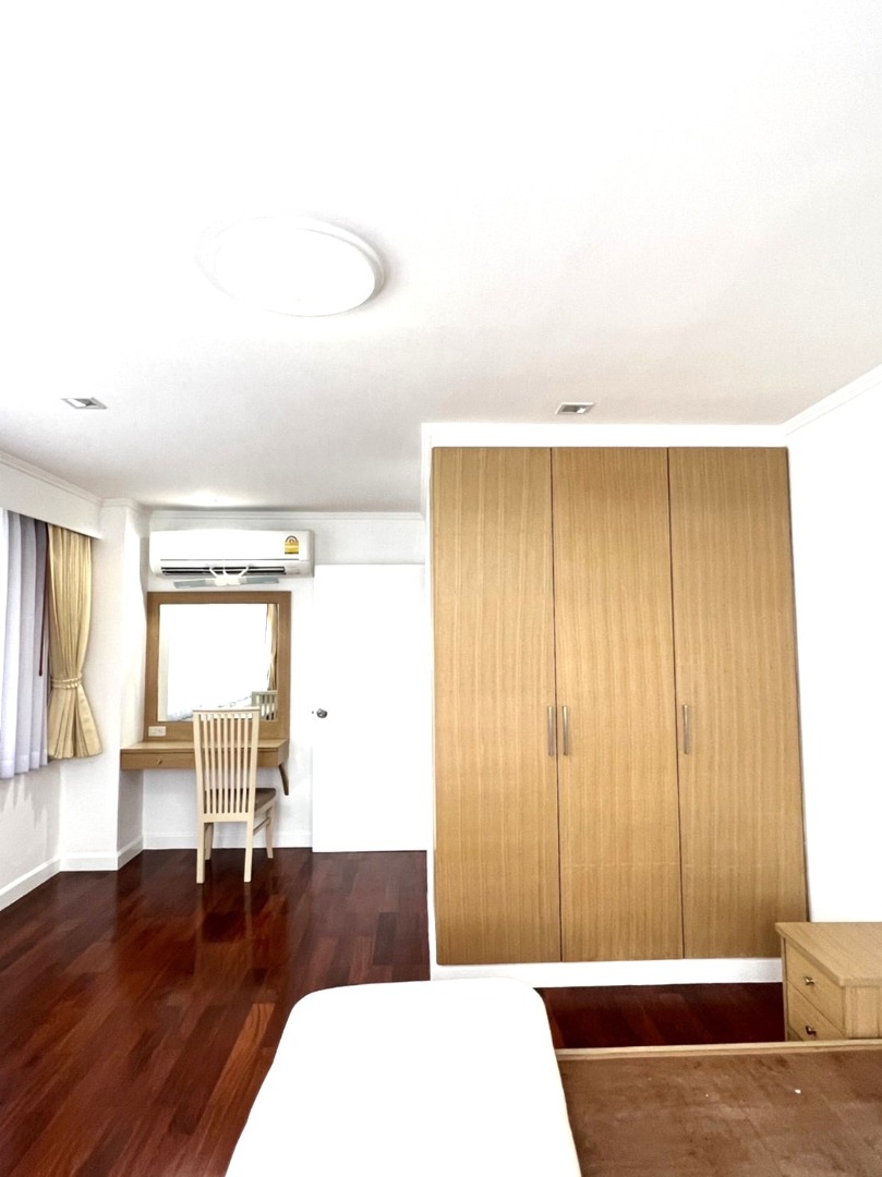 6609-074 Condo for Rent, Sukhumvit,Thonglor.ACADAMIA GRAND TOWER 3 bedrooms high floor, city view.