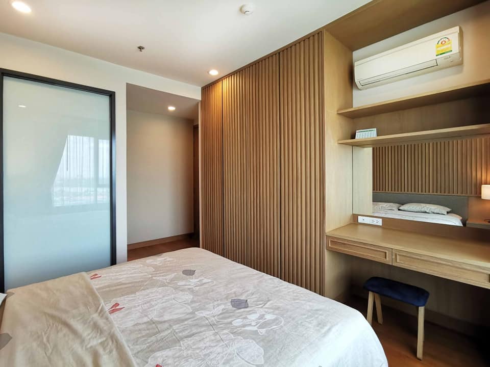 6609-081 Condo for rent in Rama3,Nanglinchi.The Parco Condominium 4 bedrooms. Fully furnished