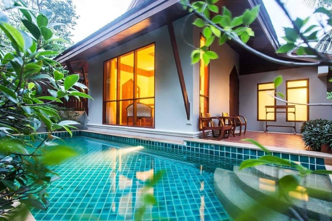 6609-167 Resort for sale. Koh Samui. Samui Buri Resort 4 star resort available beautiful nature.