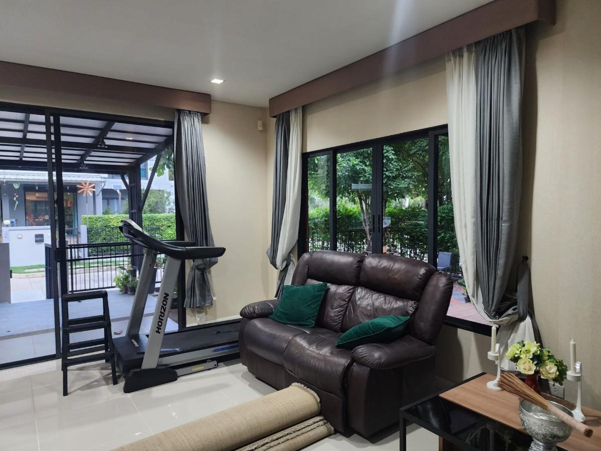 6609-176 House for sale. Wongwaen,Bangna. 2-story house, Burasiri Wongwaen-Onnut. 4 Bedrooms. Fully furnished.