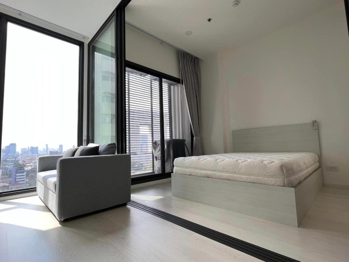 6610-006 Condo for sale in Ratchayothin,Paholyothin,BTSRatchayothin. Mazarine Ratchayothin 1 Bedroom. Fully furnished