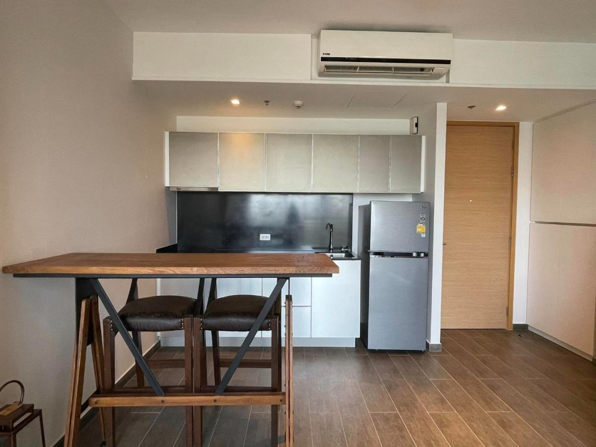 6610-064 Condo for rent Ekkamai,Sukhumvit,BTSEkkamai. The Lofts Ekkamai 1 Bedroom. Fully furnished