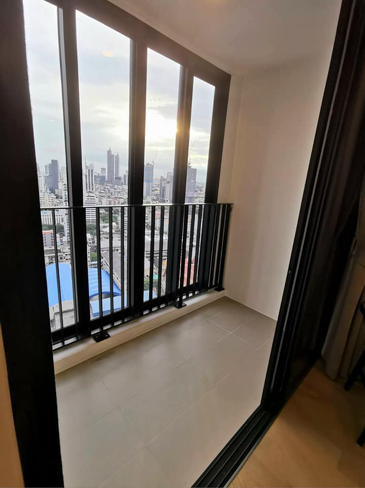 6610-108 Condo for sale in Samyan,Silom,MRTSamyan. Ashton Chula-Silom 1 bedroom. Fully furnished