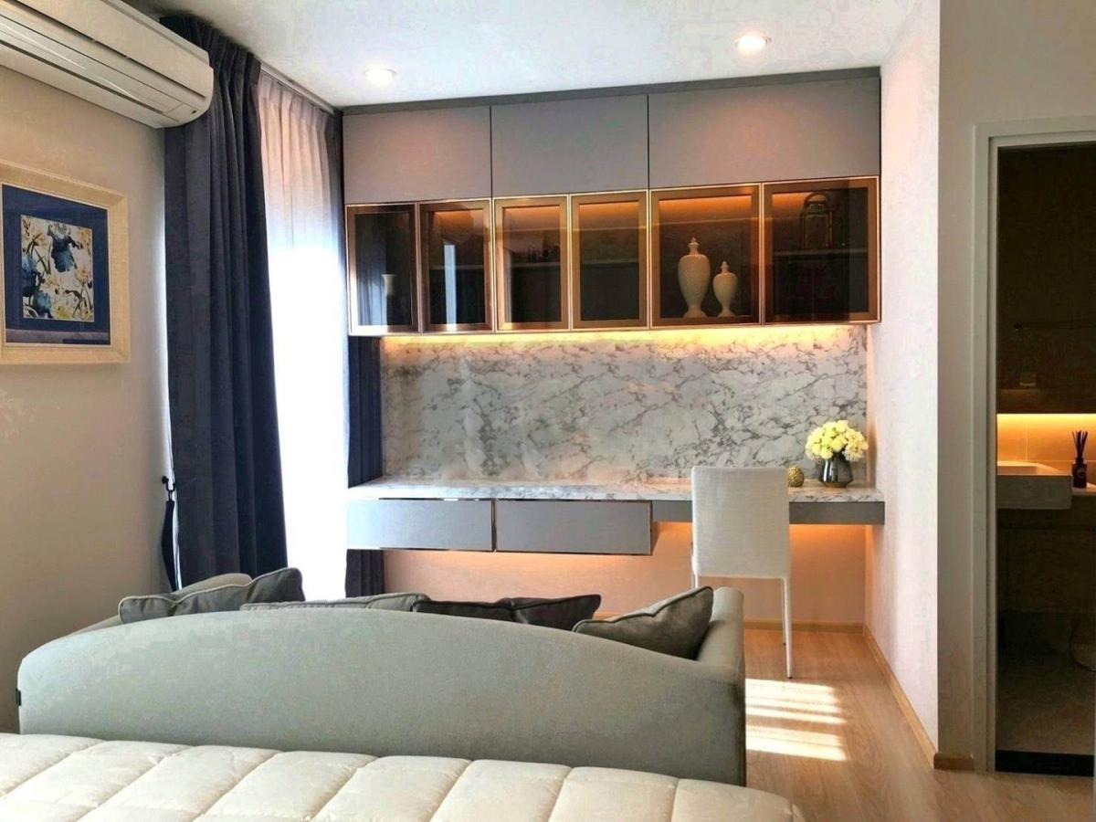 6610-139 Condo for rent. Ratchada,Huaykwang,MRTThailandCulturalCentre. Noble Revolve Ratchada 2 Bedrooms. Fully furnished