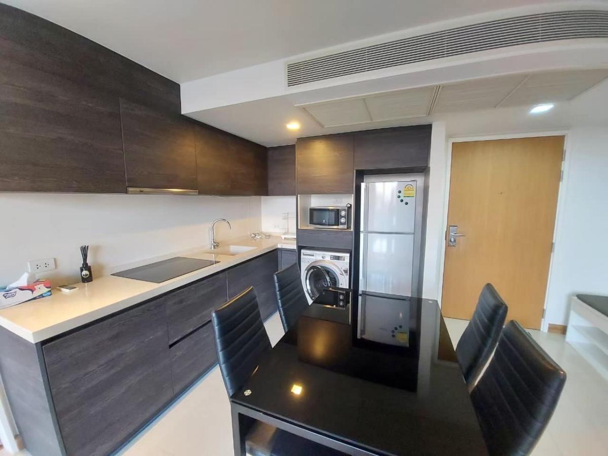 6610-146 Condo for rent in Sukhumvit,Phromphong,BTSPhromphong. Downtown 49 Condo. 2 Bedrooms. Fully furnished.