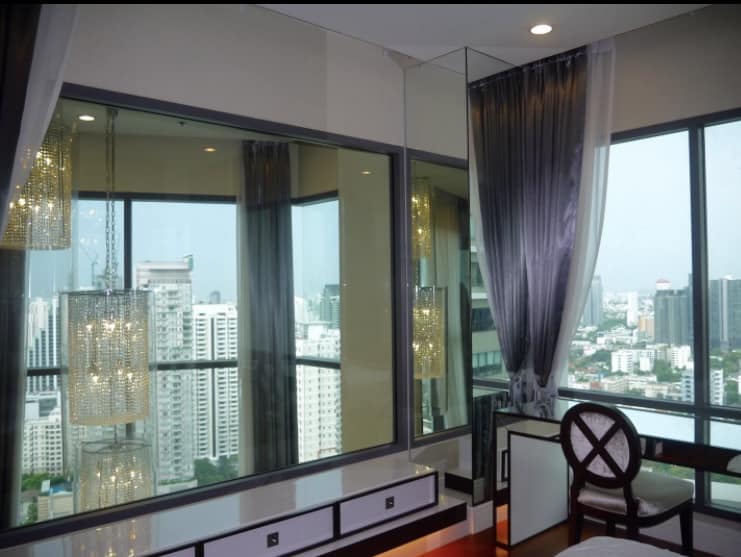 6611-012 Sukhumvit KhlongToei,Condo for sale,BTS PhromPhong,BRIGHT Sukhumvit 24,Luxury room,High floor,3Bedrooms.