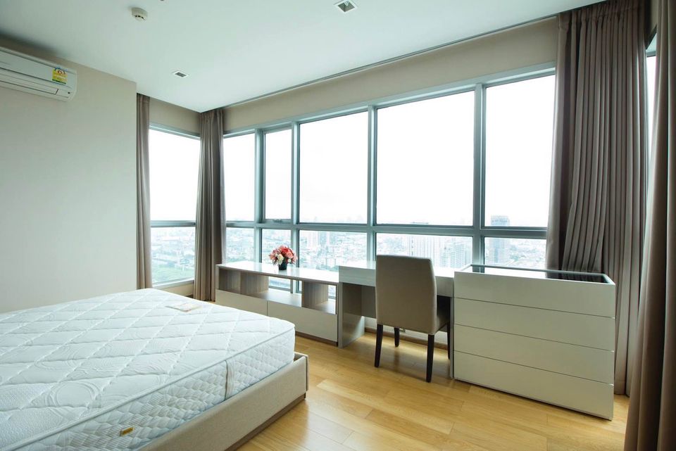 6611-035 Condo for Rent in Asoke, Phetchaburi. The Address Asoke 2 bedrooms. Fully furnished