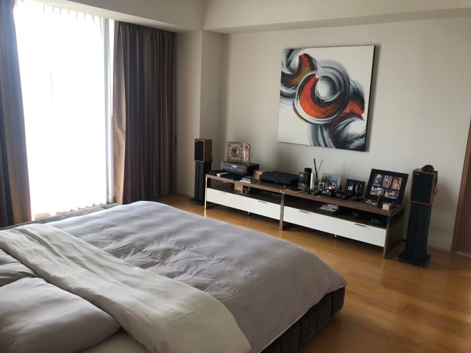 6610-100 Condo for rent in Sathorn,Chongnonsri,BTSChongnonsri. The Met Condominium 4 bedrooms. Fully furnished