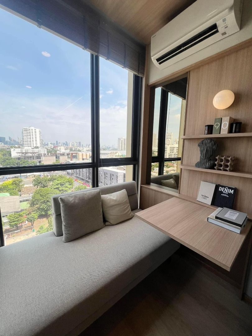 6704-111 ขาย คอนโด สาทร นราธิวาส BTSเซนต์หลุยส์ The Issara Sathorn   1 ห้องนอน