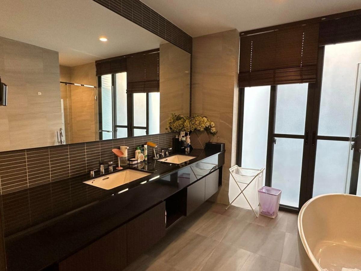 6705-045 ให้เช่า บ้านเดี่ยว 3 ชั้น พัฒนาการ ศรีนครินทร์  Vana Residence  4ห้องนอน