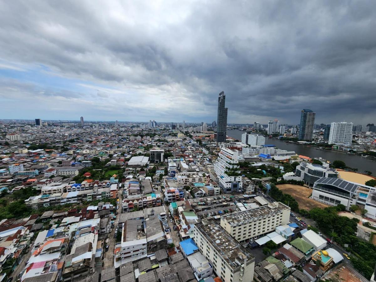 6708-088 ให้เช่า คอนโด สะพานตากสิน กรุงธนบุรี สุรศักดิ์ BTSสะพานตากสิน Rhythm Charoenkrung Pavillion 2ห้องนอน วิวไม่มีตึกสูงบัง