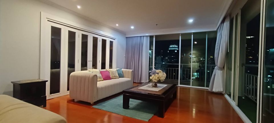 6711-106 ให้เช่า คอนโด นานา สุขุมวิท BTSนานา Lake Green Condominium - 2ห้องนอน