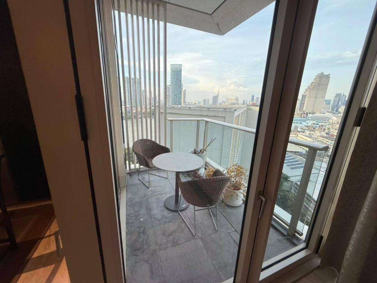 6712-210 Condo for rent at Four Seasons Private Residences, 3 bedrooms, river view