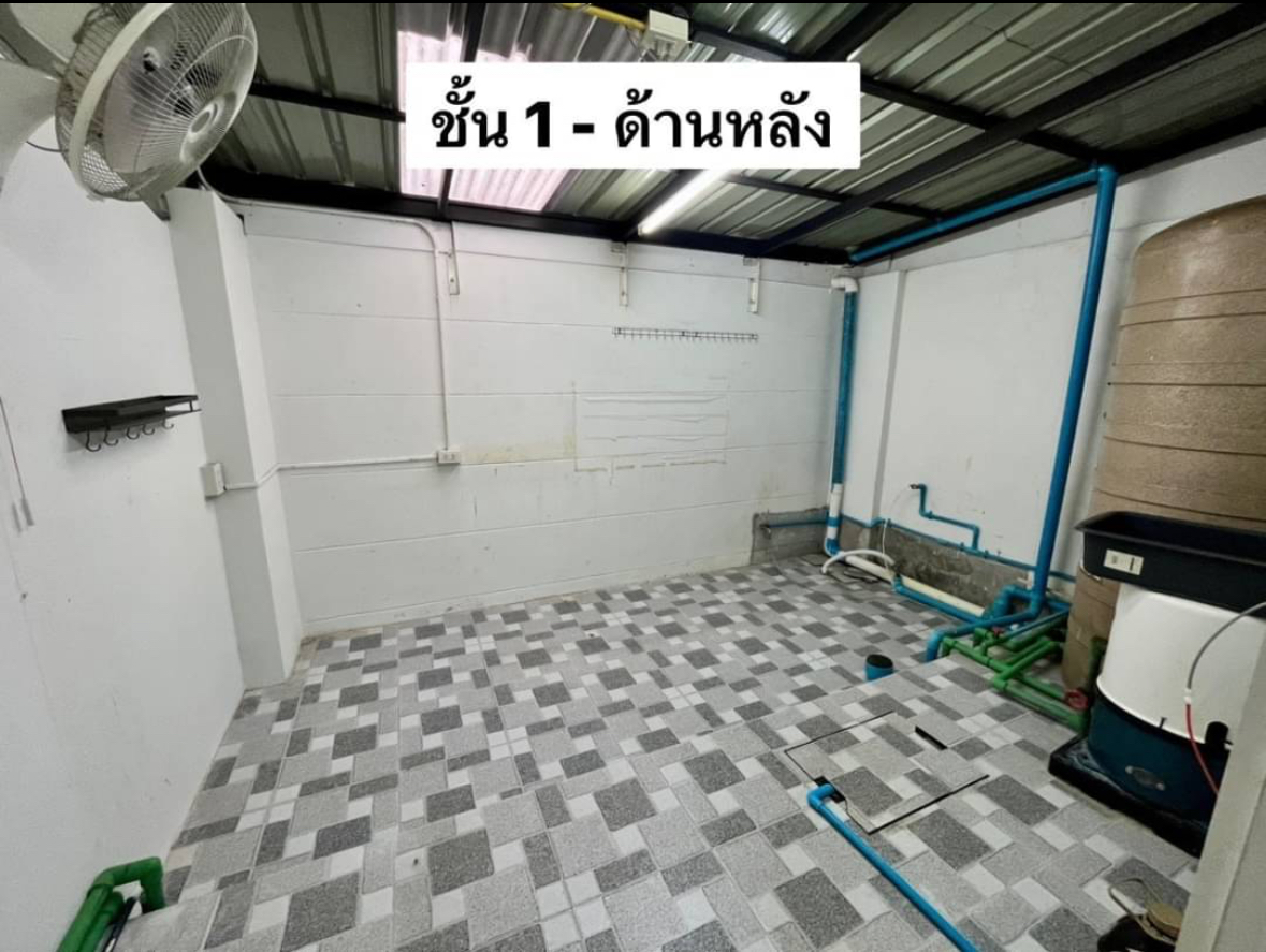 6801-016 ให้เช่า อาคารพาณิชย์ 4 ชั้น 233 ตรม. BTSอุดมสุข